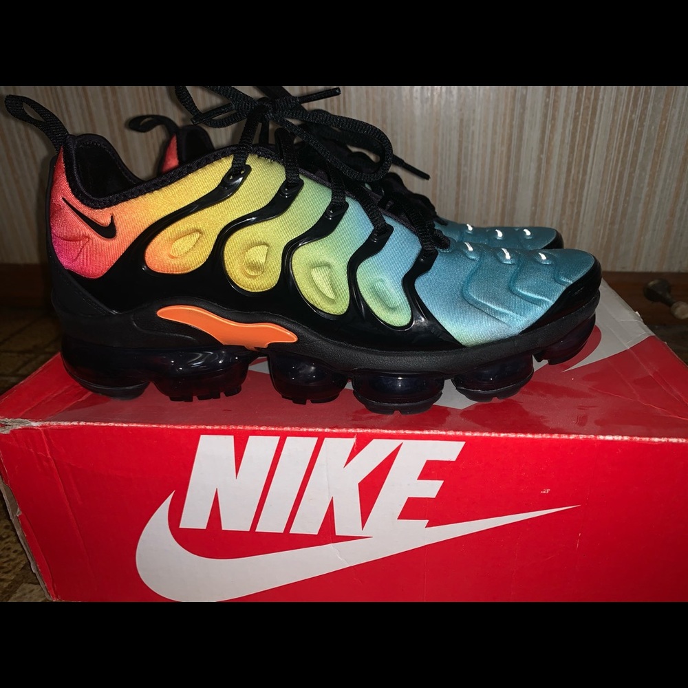 Women’s Nike Vapormax Plus